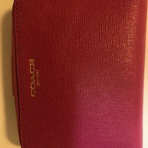 Coach snap wallet with zipper pink